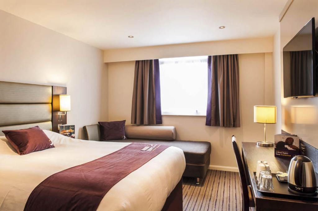 Premier Inn ハーロウ 部屋 写真